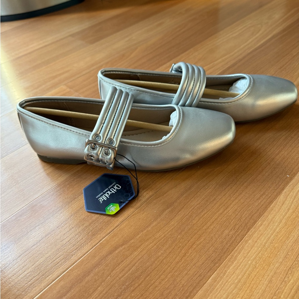 Metallic silver Mary Jane ballet flats Women's sonoma 7.5 - Picture 3 of 8